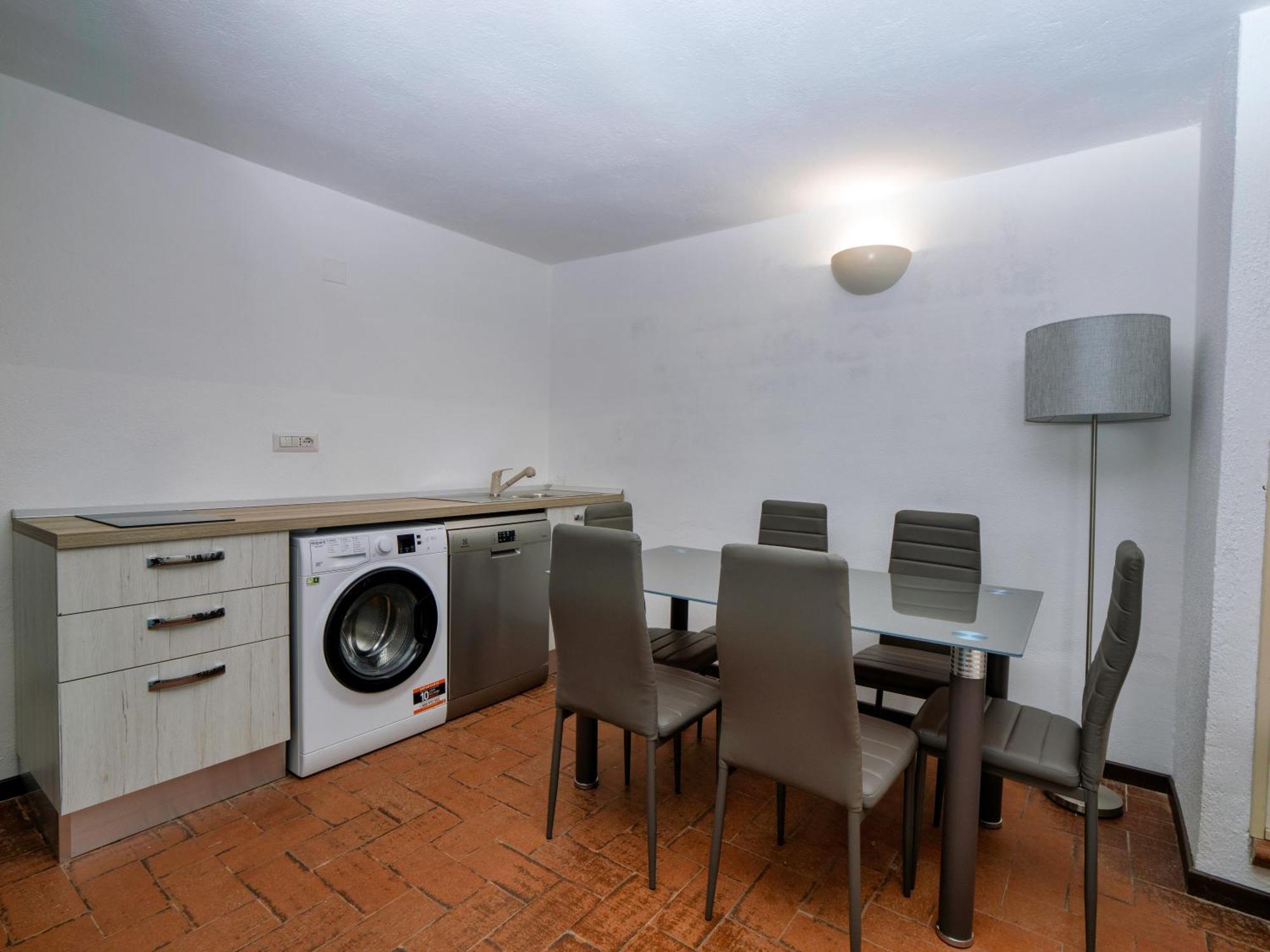 Ferienhaus Centro Servizi Marinella *
