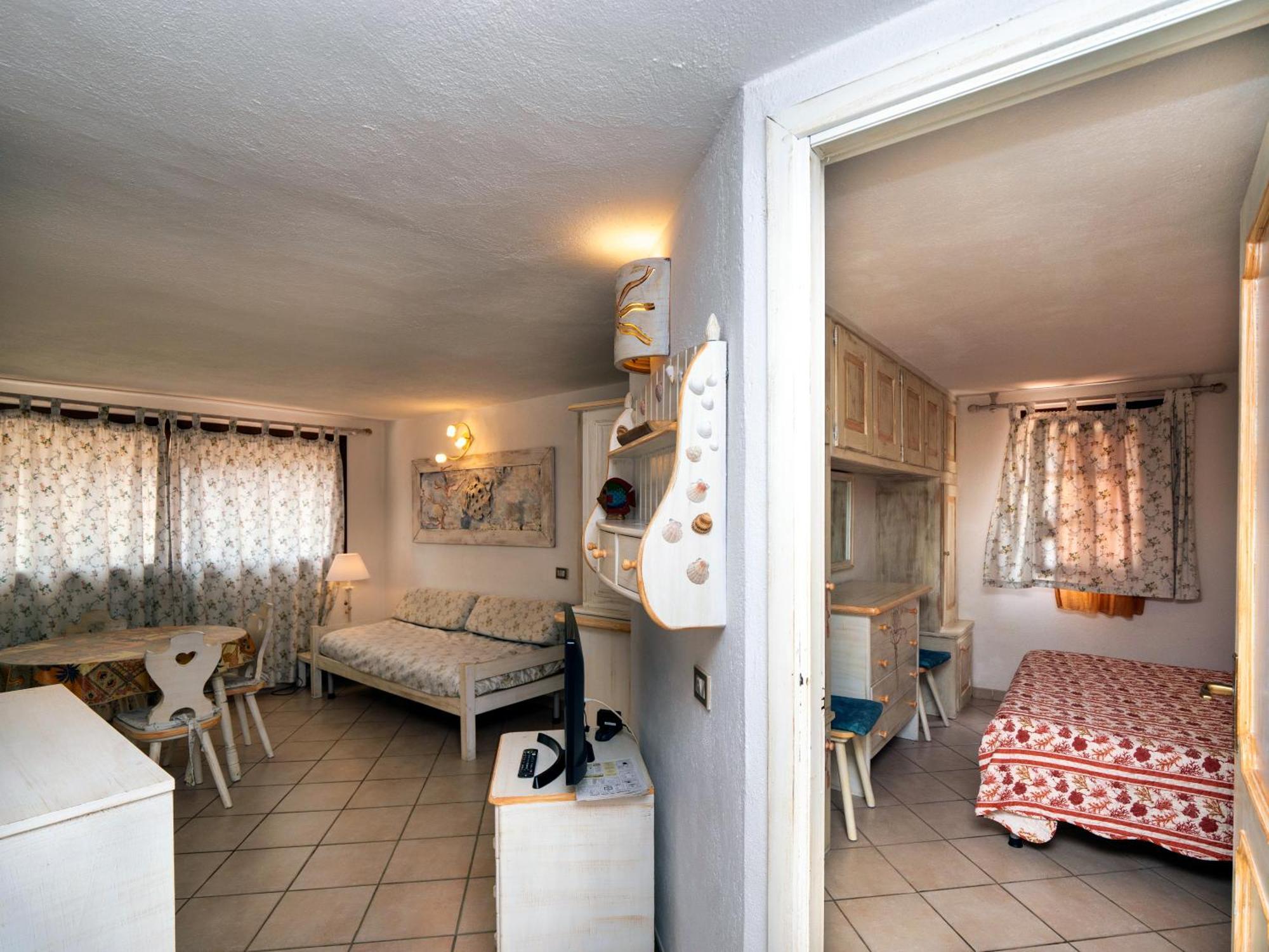 Centro Servizi Marinella Ferienhaus