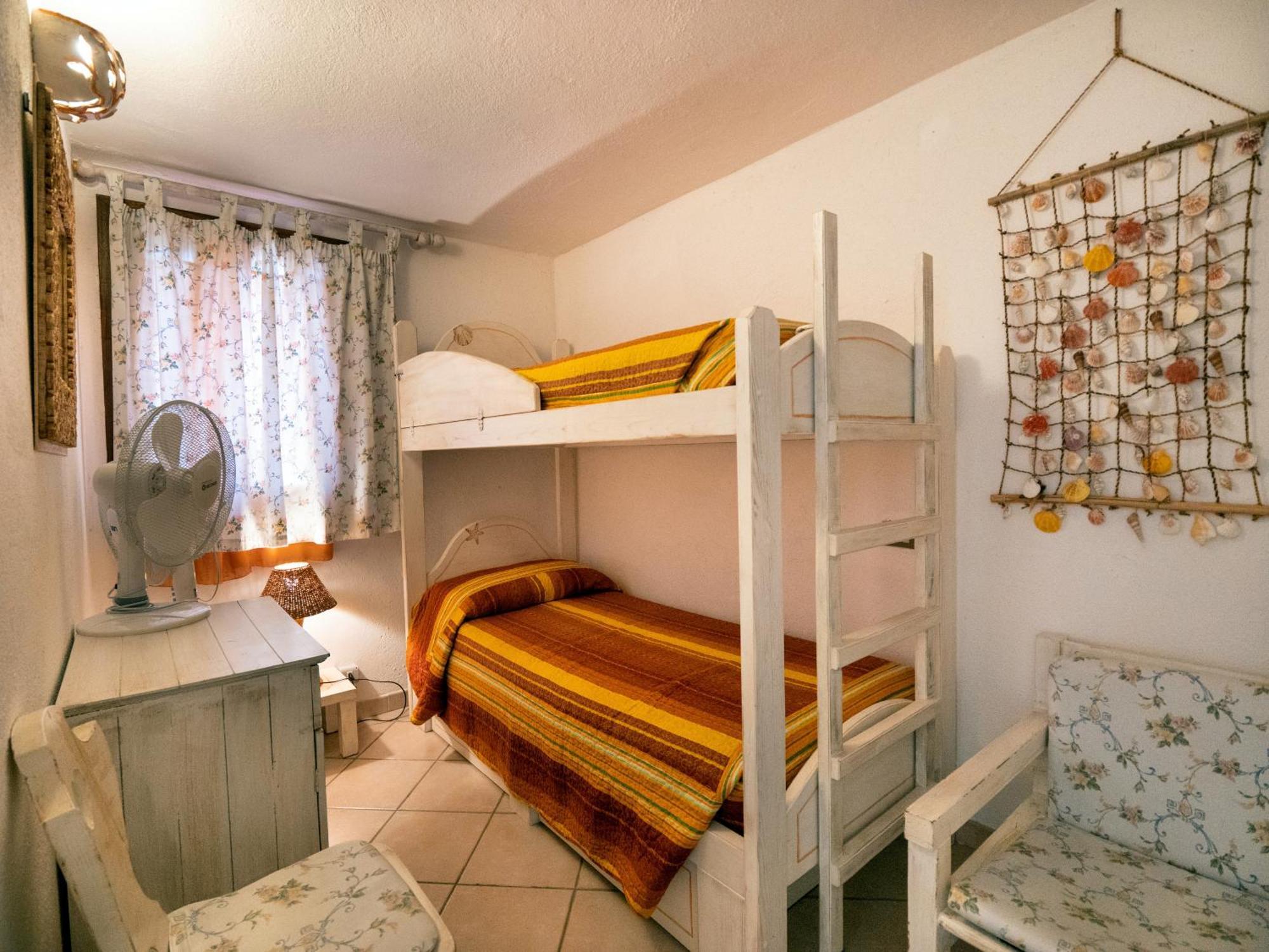 Centro Servizi Marinella Ferienhaus *